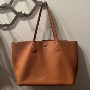 Tory Burch brown tote bag. Perfect condition on the outside